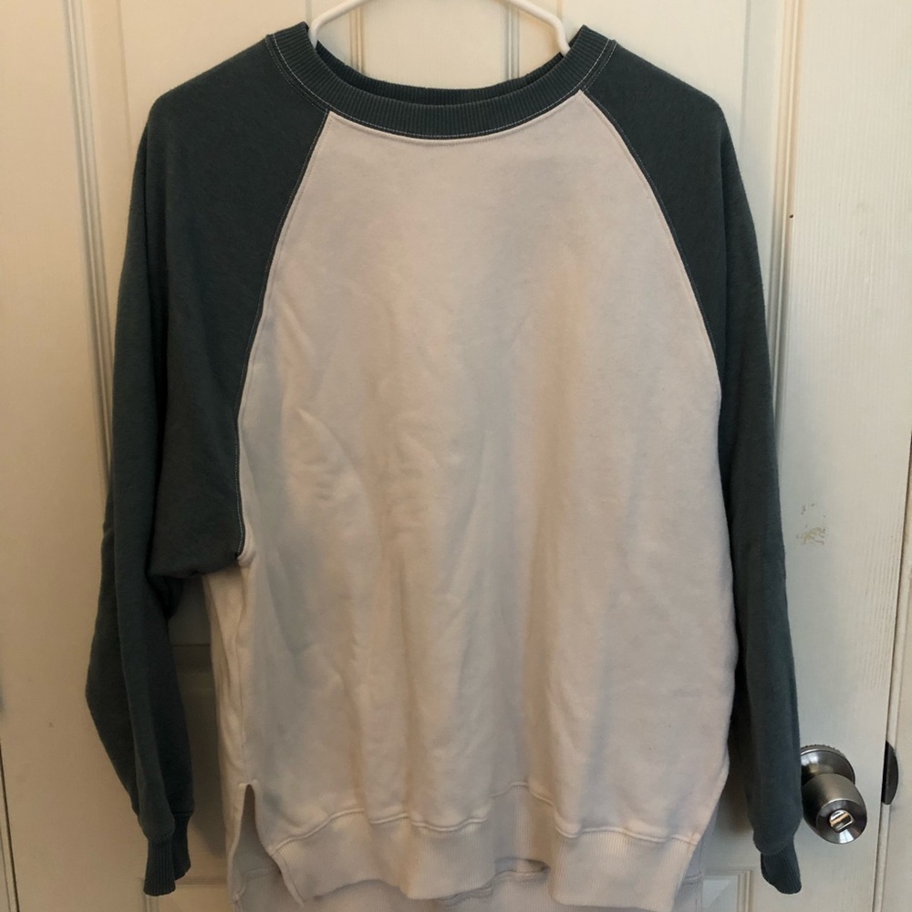 American Eagle Crewneck